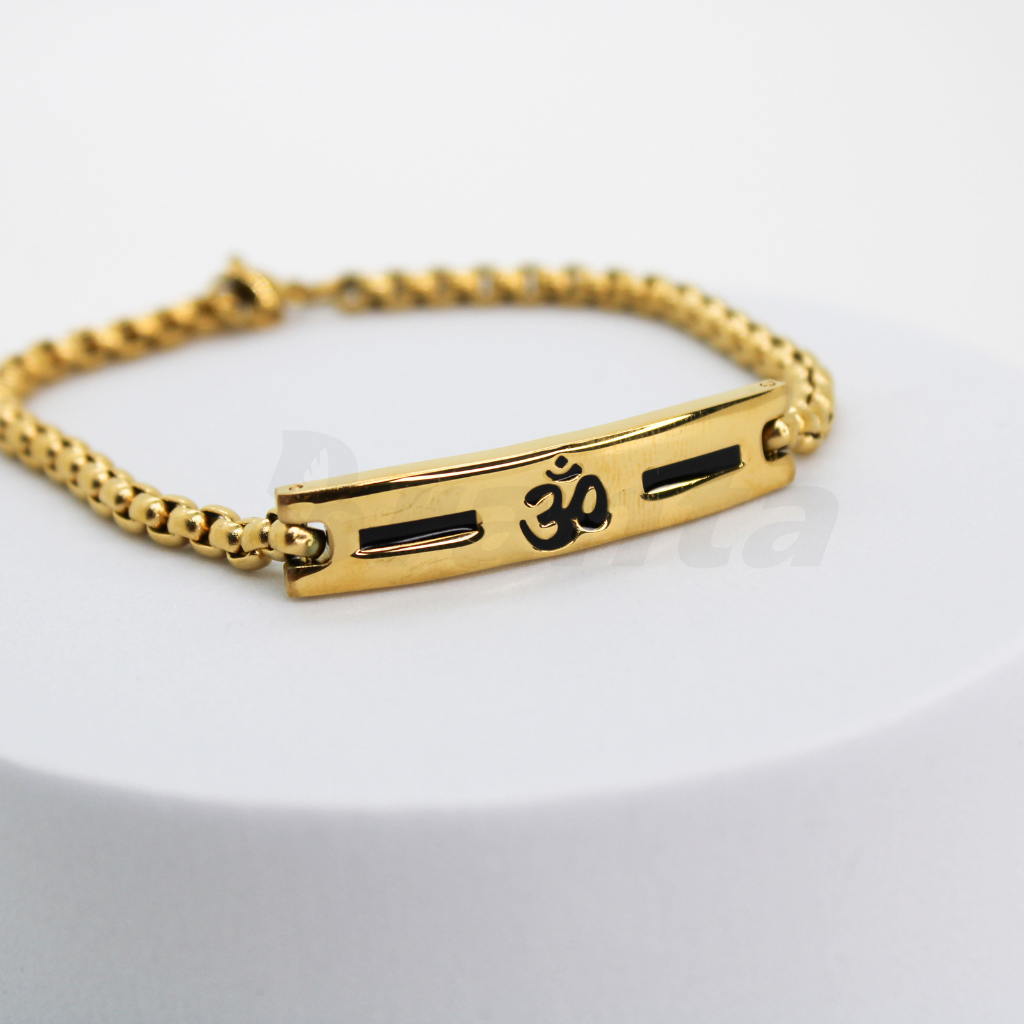 Premium Om Loose Gold Bracelet For Men With Black Line Pattern (8 Inch)