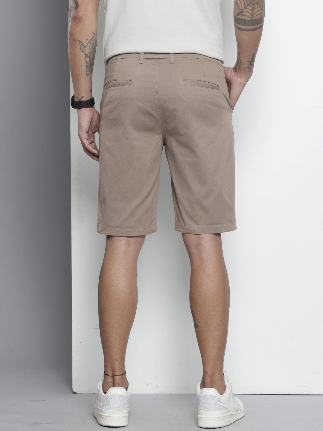 Men's Brown Regular Fit Solid Chino Shorts