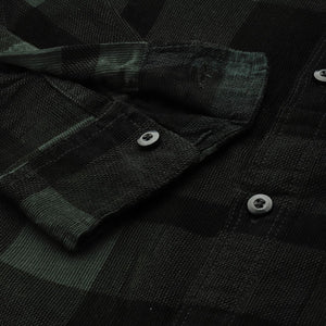 Men's Green Regular Fit Checked Casual Shirt