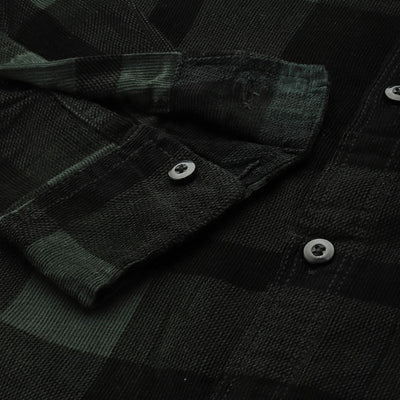 Men's Green Regular Fit Checked Casual Shirt