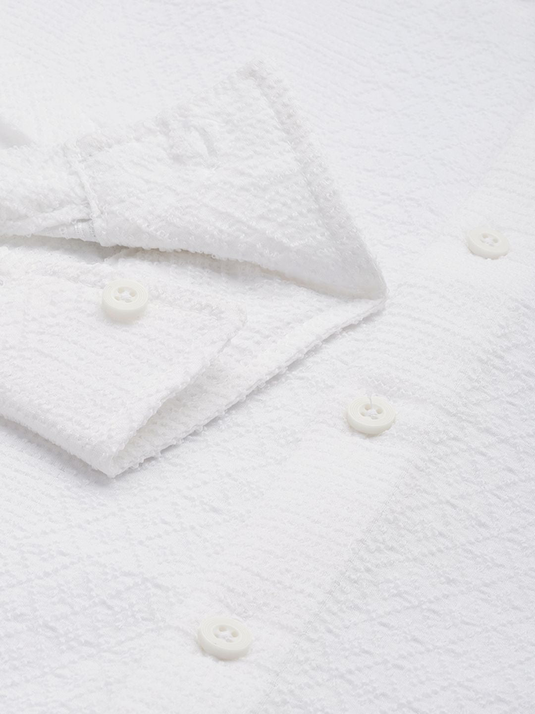Men's White Regular Fit Solid Resort Wear Shirt