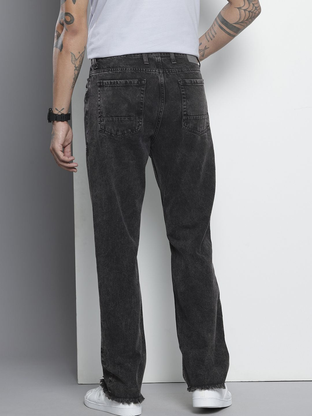 Men's Black Vintage Straight Fit Distressed Jeans