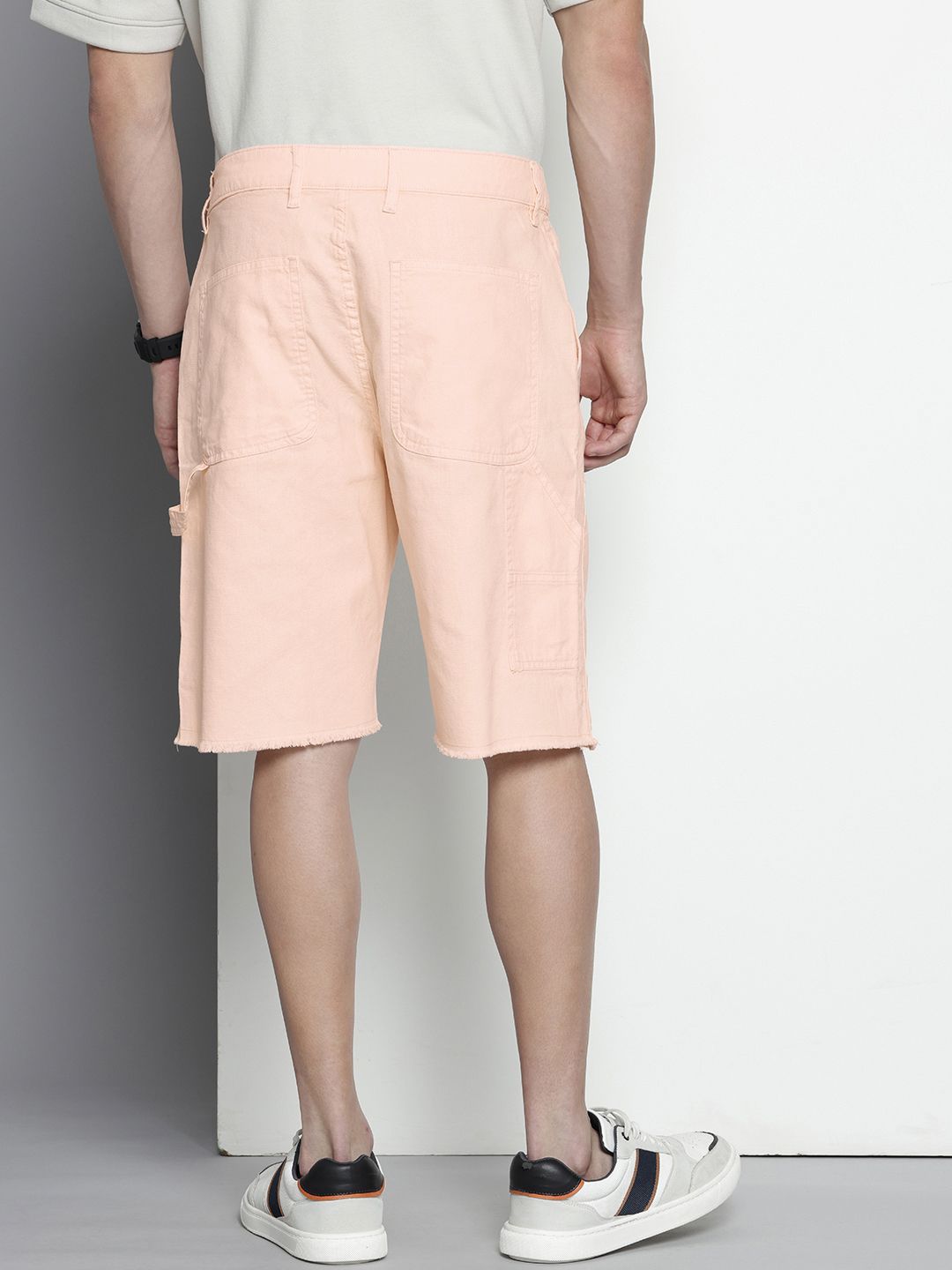 Men's Pink Relaxed Fit Patched Utility Shorts