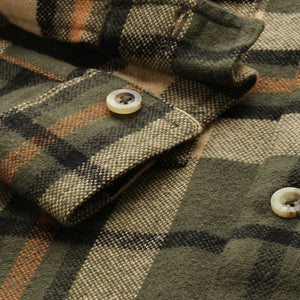 Men's Green Regular Fit Checked Casual Shirt