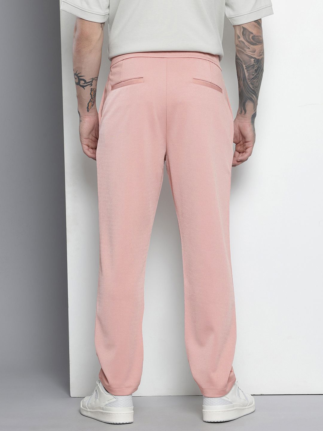 Men's Pink Relaxed Fit Solid Chinos