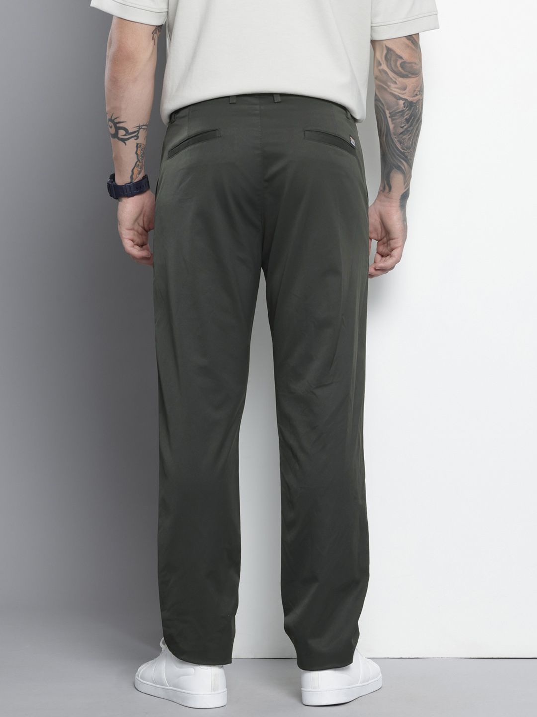 Men's Grey Regular Fit Solid Trousers
