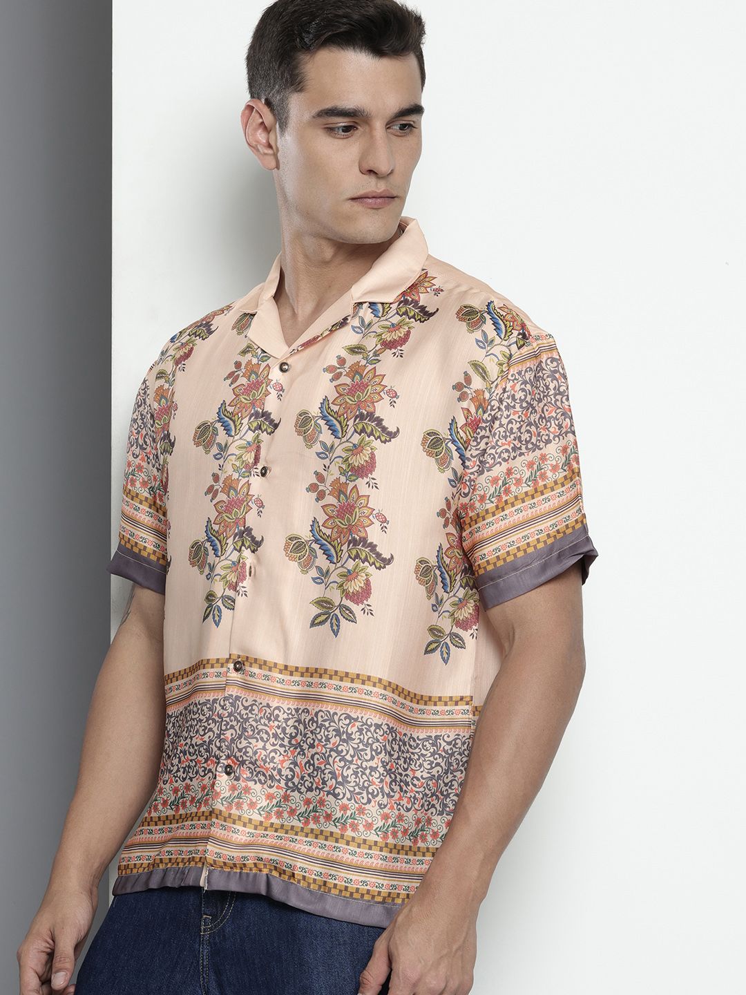 Men's Beige Relaxed Fit Indie Resort Wear Shirt