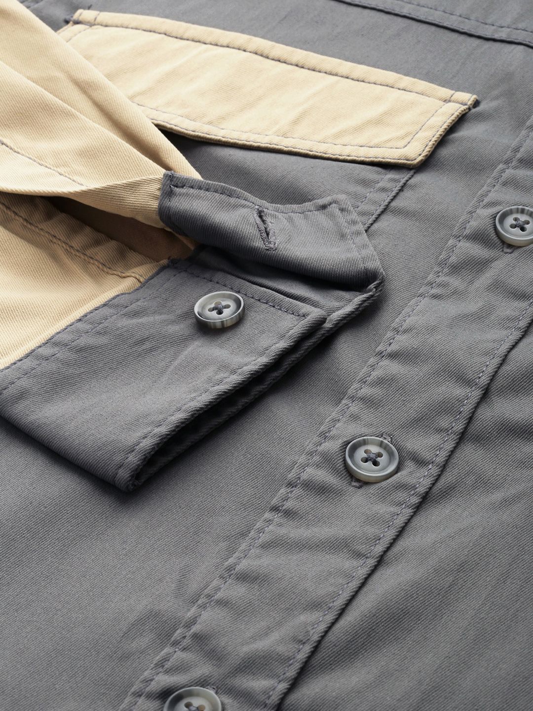 Men's Grey Regular Fit Solid Street Wear Shirt