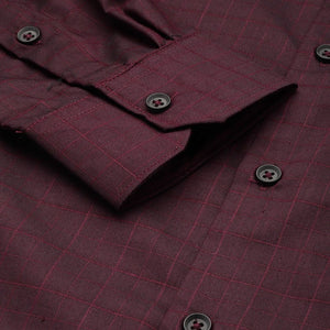 Men's Burgundy Slim Fit Checked Formal Shirt