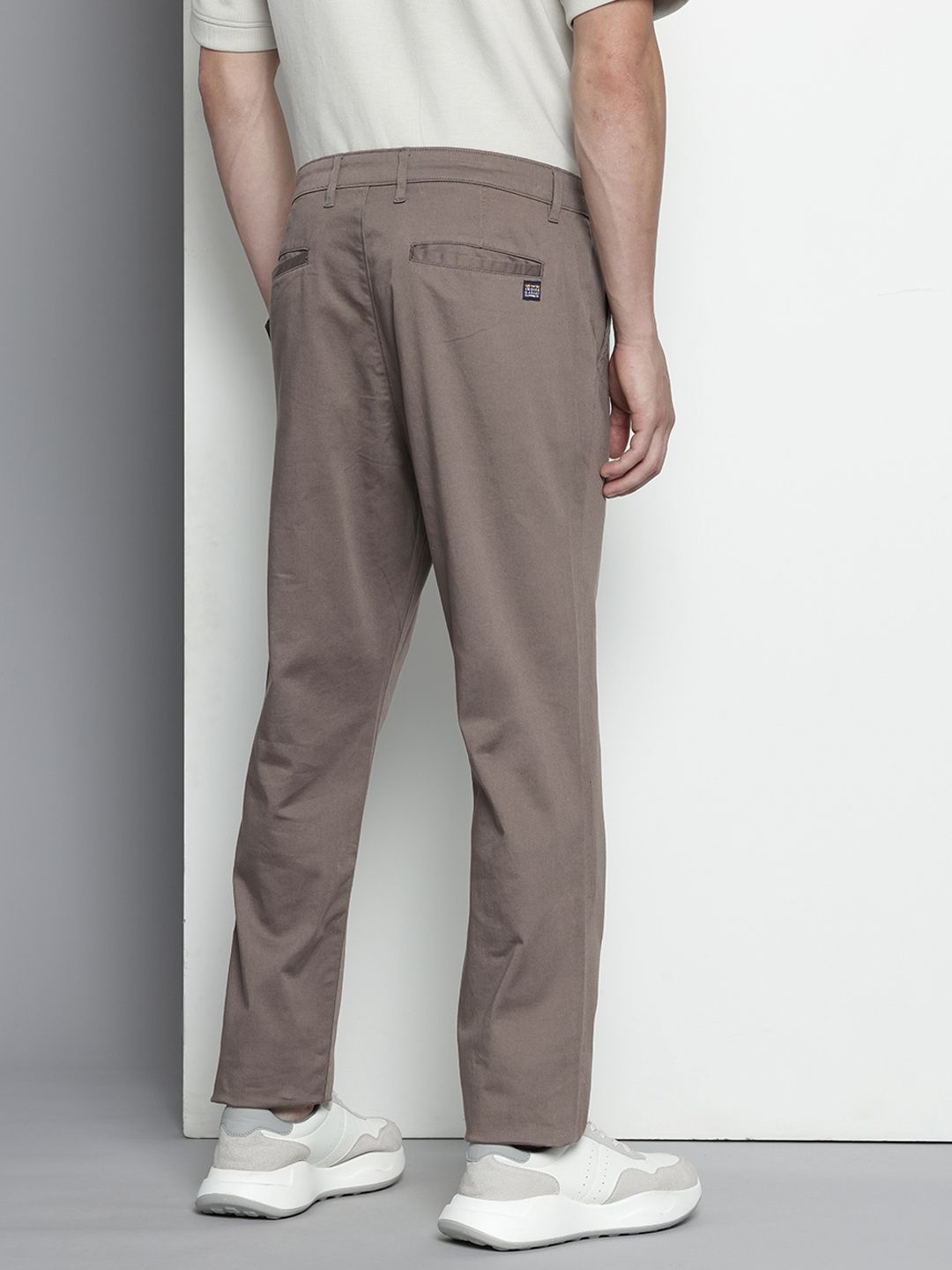 Men's Grey Regular Fit Solid Chinos