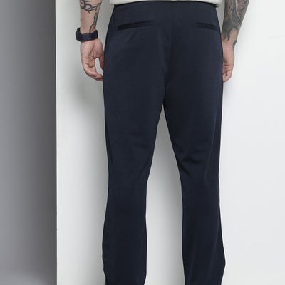 Men's Navy Blue Relaxed Fit Solid Chinos