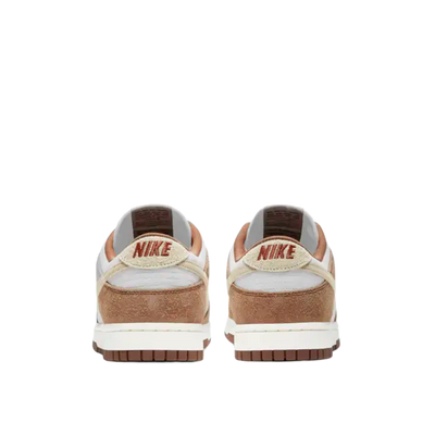 NIKE DUNK LOW MEDIUM CURRY