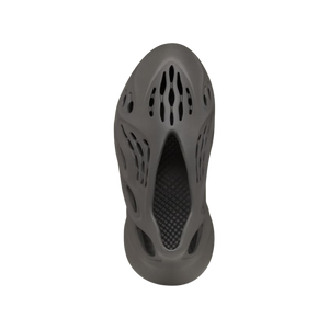 YEEZY FOAM RNR CARBON