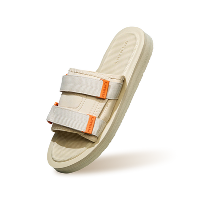 Breezy Fluff Sandals : Beige