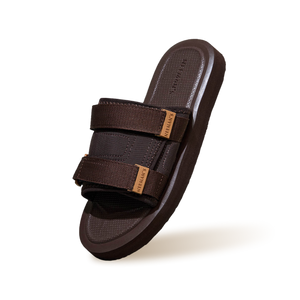 Breezy Fluff Sandals : Brown