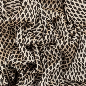 Off White Chanderi Cotton Saree With Printed Motifs & Contrast Border-Off White