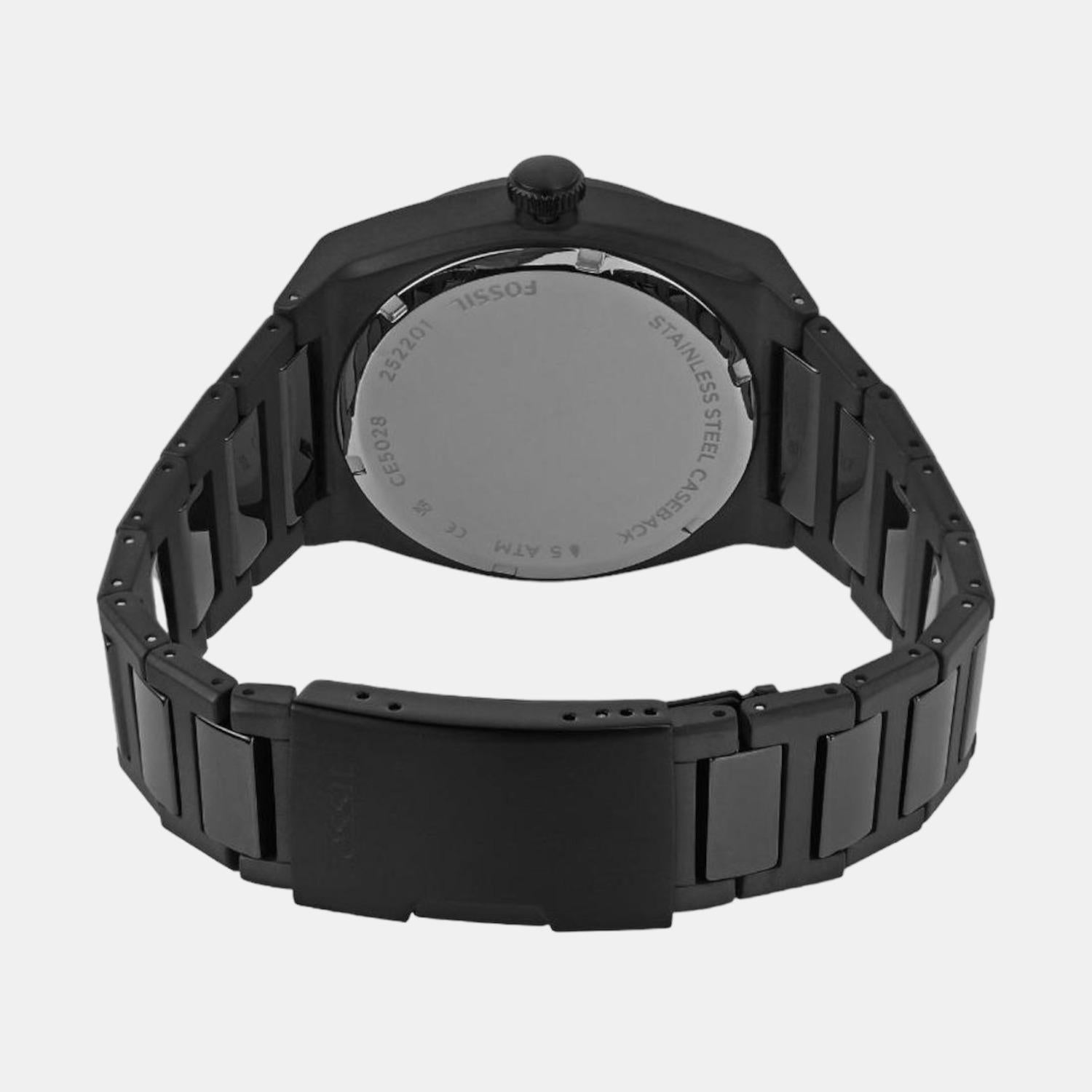 Everett Men Quartz Black Dial Analog Stainless Steel Watch CE5028