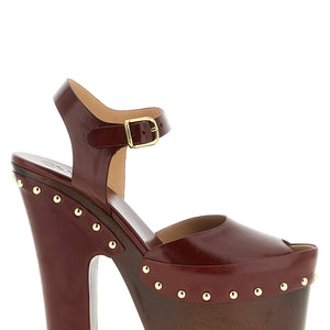 Chloé Meret Clog