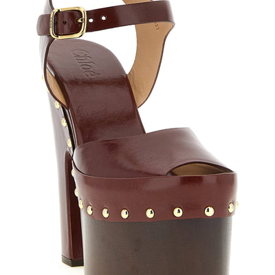 Chloé Meret Clog