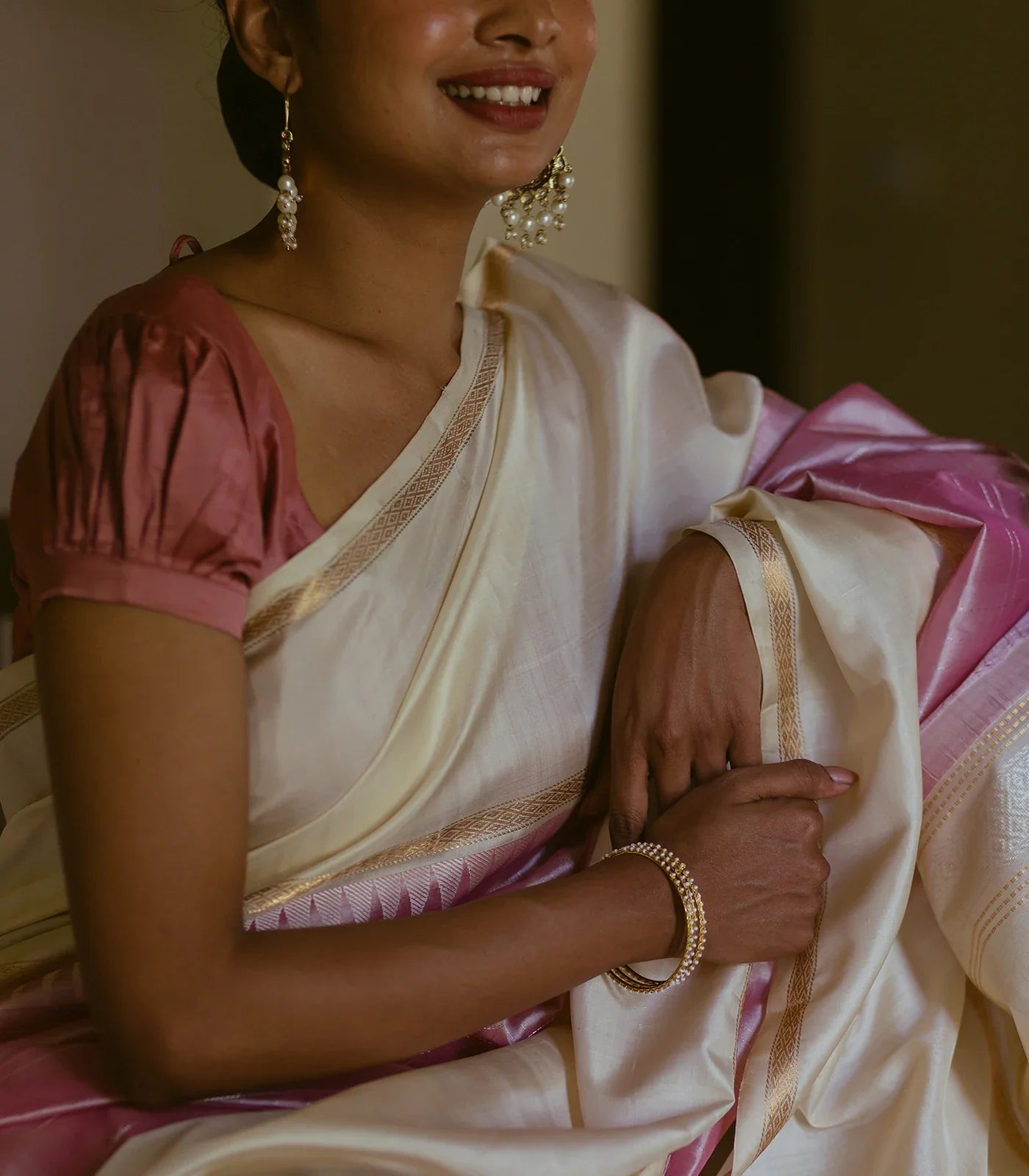 Dusty Pink Handloom Chirala Silk Cotton Saree With Beige Border-Dusty Pink