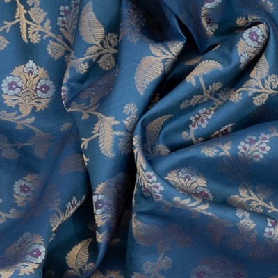 Blue Handloom Soft Silk Saree With Floral Vine Motifs & Pink Border-Blue
