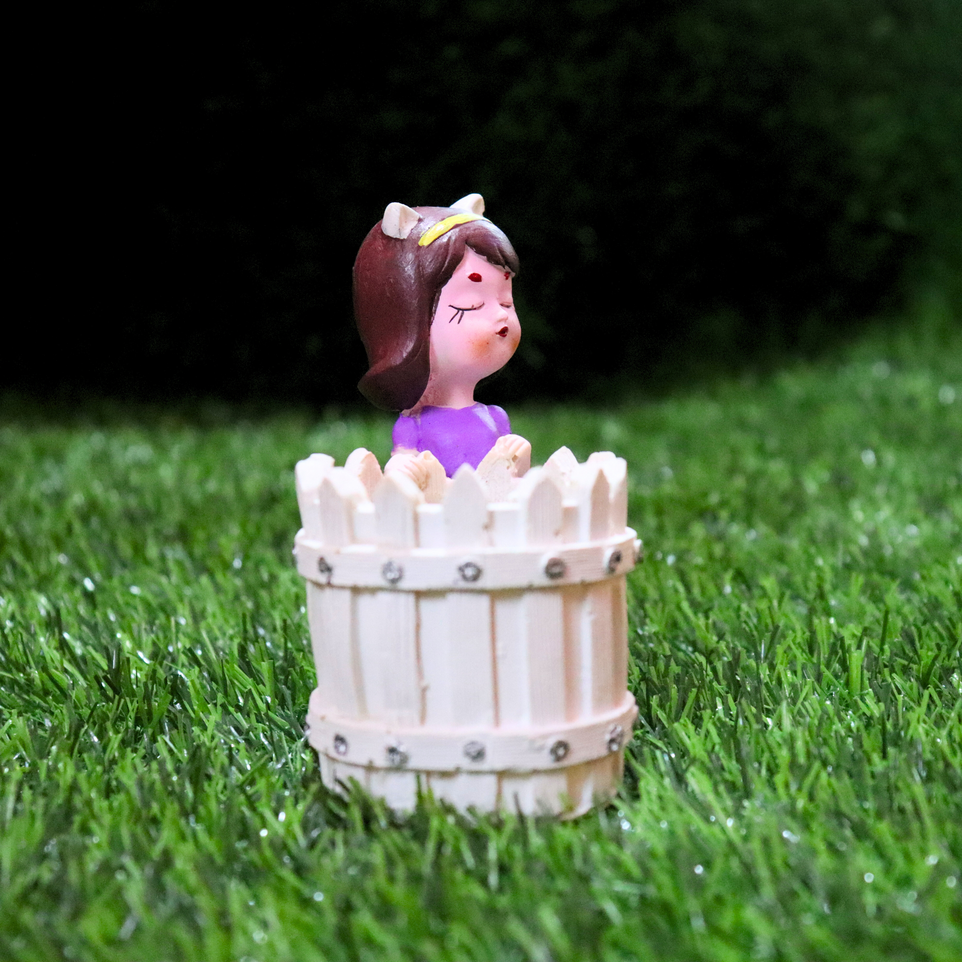 Charming Girl with Basket Garden Decorative Miniature