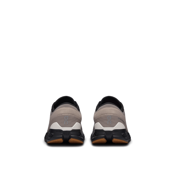 On Running Cloud X 4 Fog Black