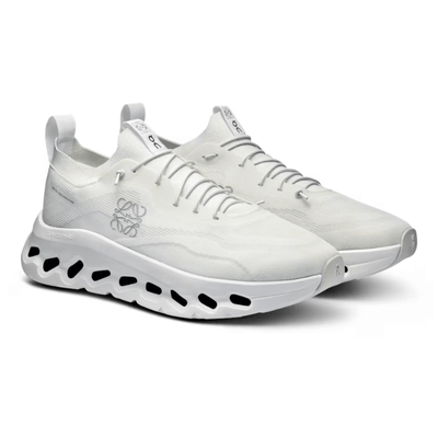 On Running Cloudtilt Loewe All White