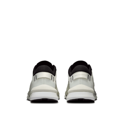 On Running Cloudzone Ice Black
