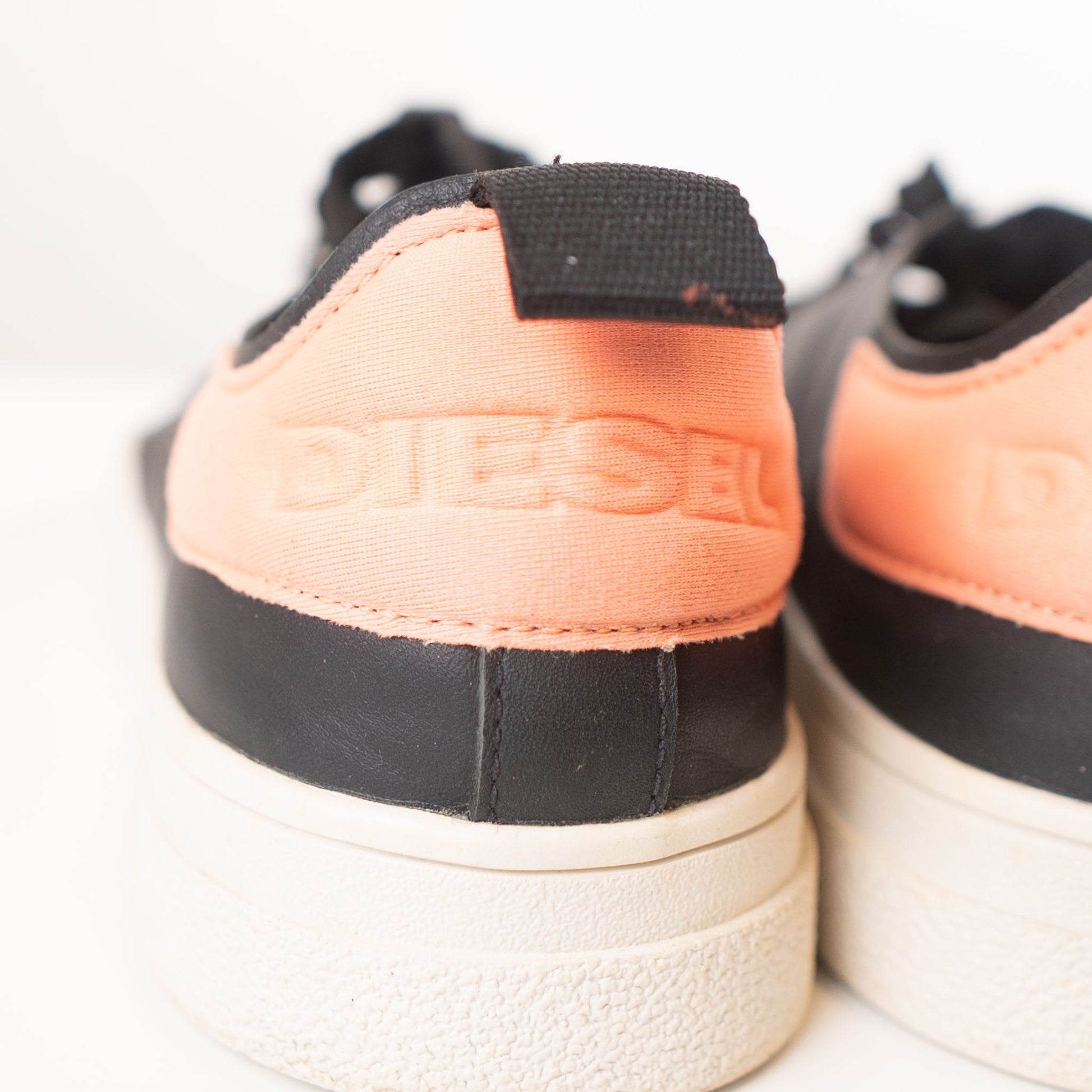 Diesel black clever sneakers