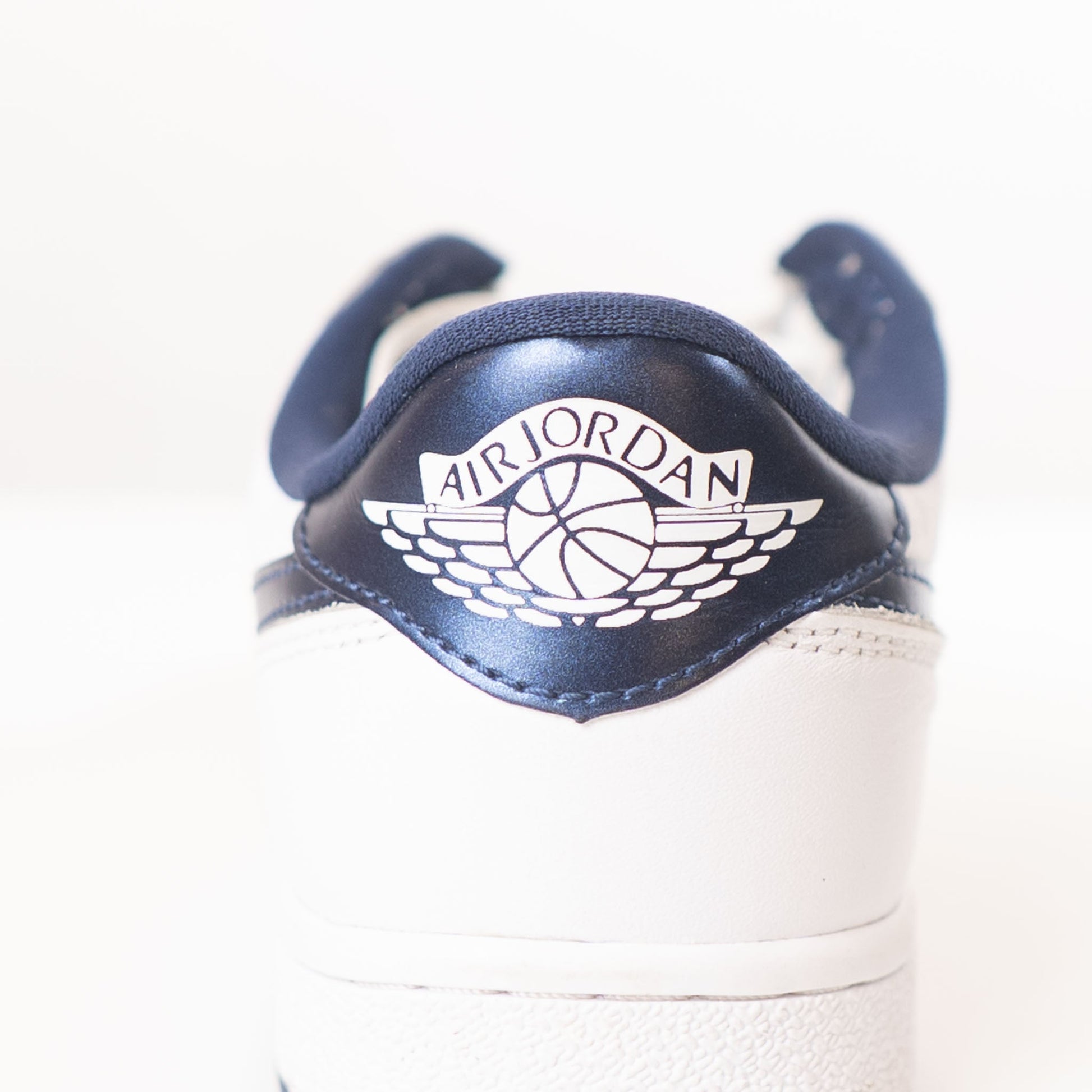 Jordan 1 Retro Low '85 Metallic Blue