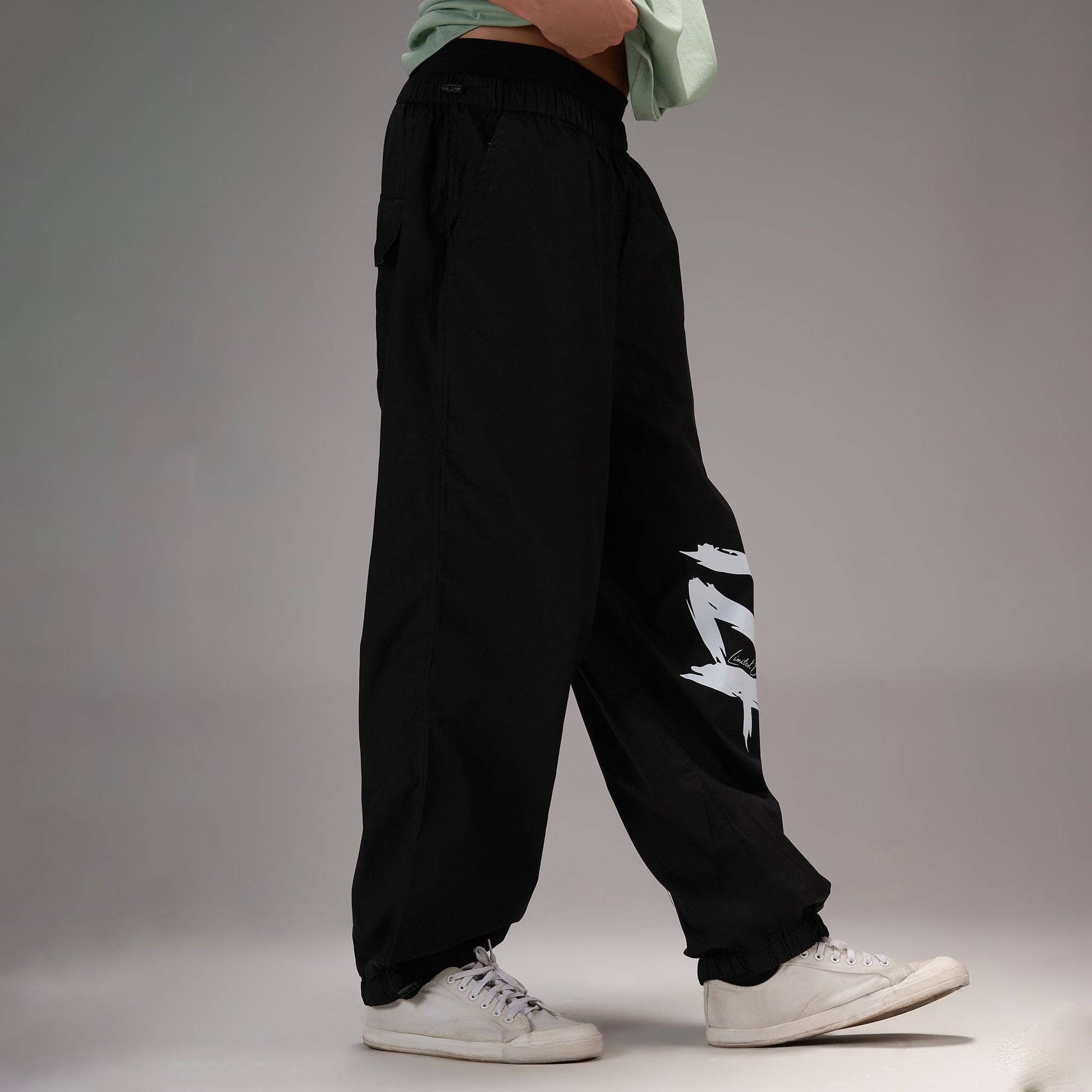 Printed "Limited edition" Parachute Pants for Men in Black