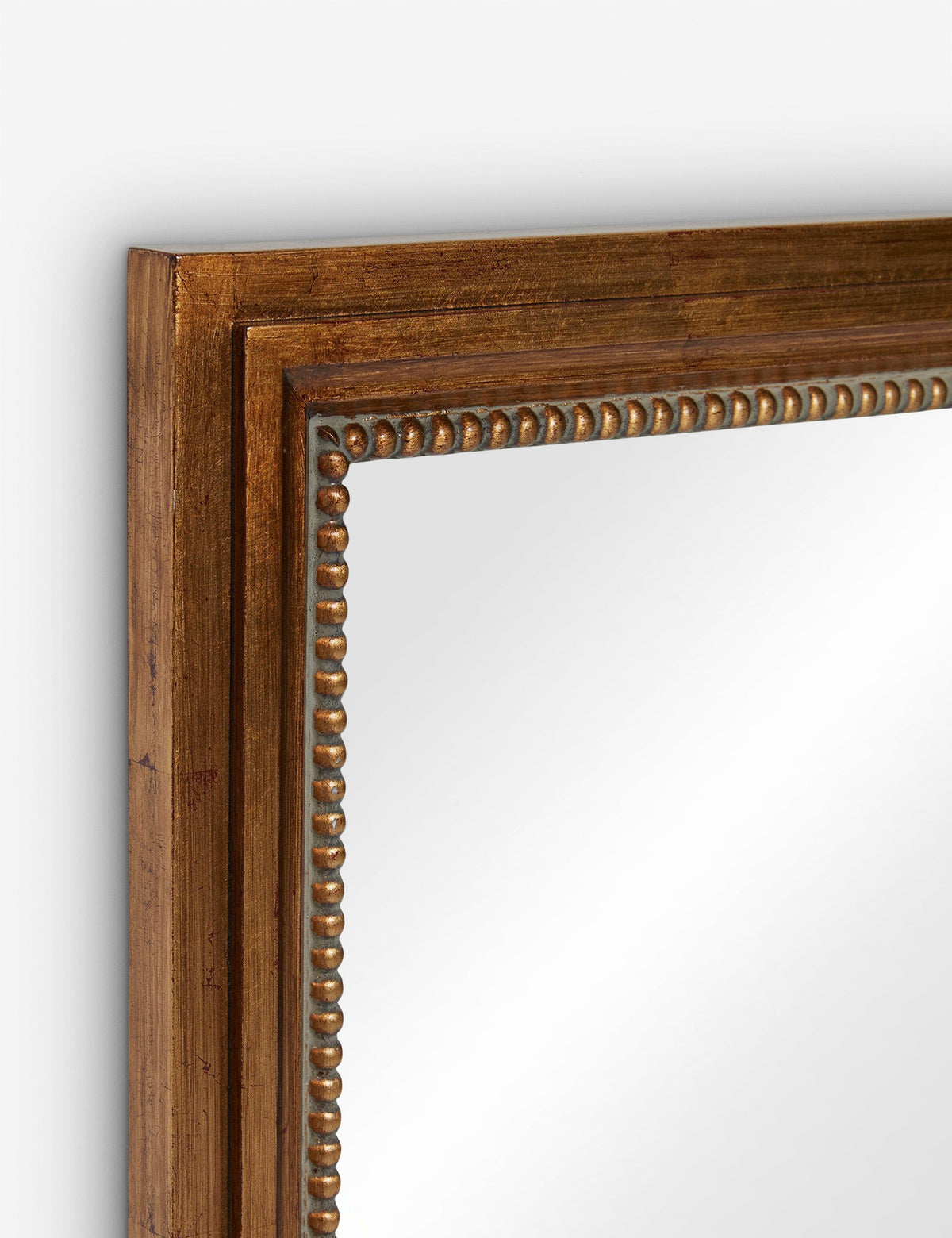 Corinne Mirror