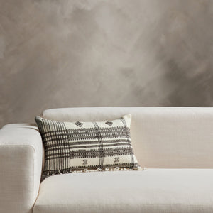Kavia Pillow