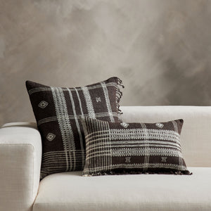 Kavia Pillow