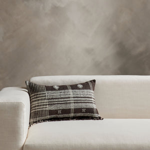 Kavia Pillow