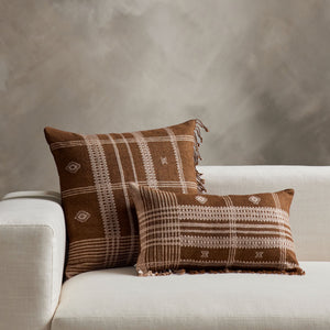 Kavia Pillow