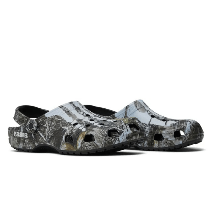 Crocs Classic Clog Pleasures Skeleton Realtree Edge Camo