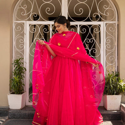 pink organza puff sleeves lehenga