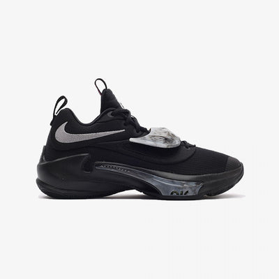 Nike | ZOOM FREAK 3 BLACK