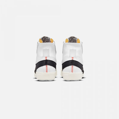 Nike | BLAZER MID'77 JUMBO