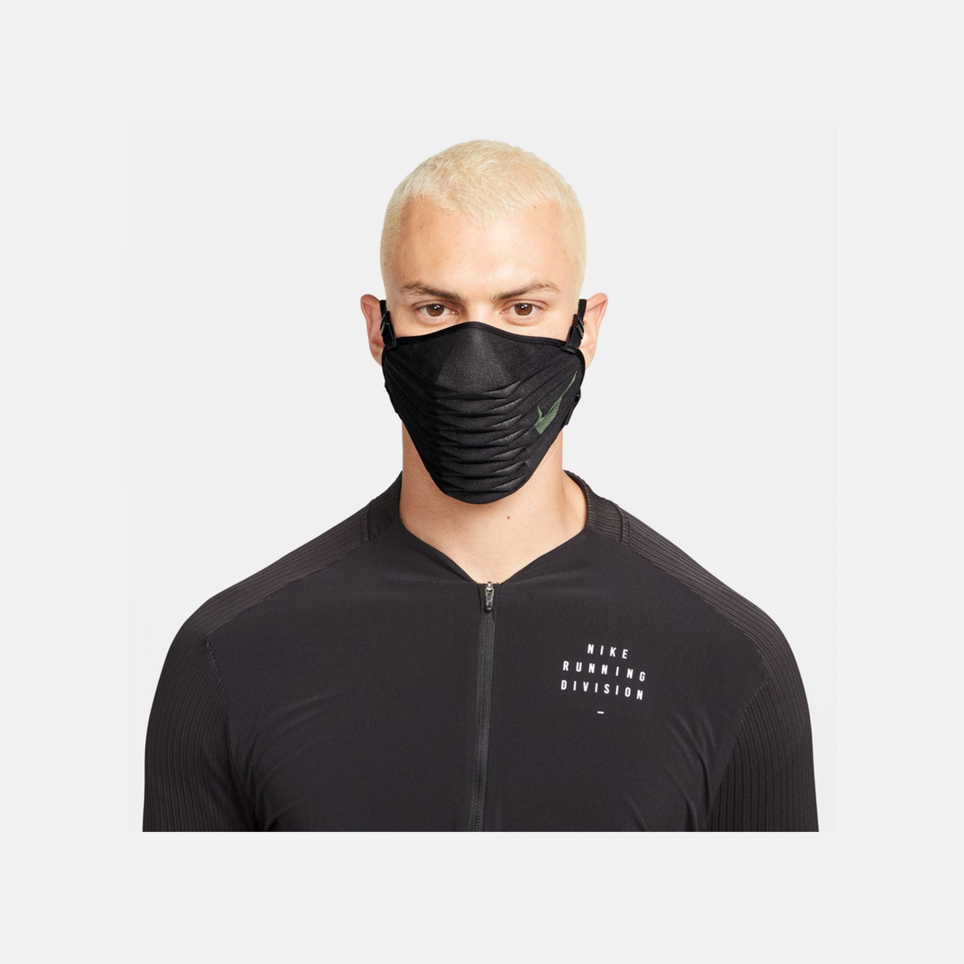 Nike | VENTURER PERFORMANCE FACE MASK
