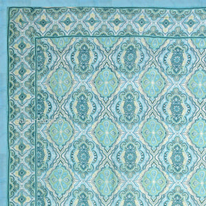 Reversible Quilt Rajai with Turquoise Medallion Dual-Design Print for Stylish Bedrooms