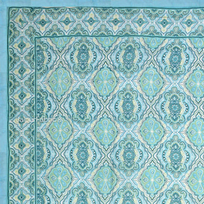 Reversible Quilt Rajai with Turquoise Medallion Dual-Design Print for Stylish Bedrooms