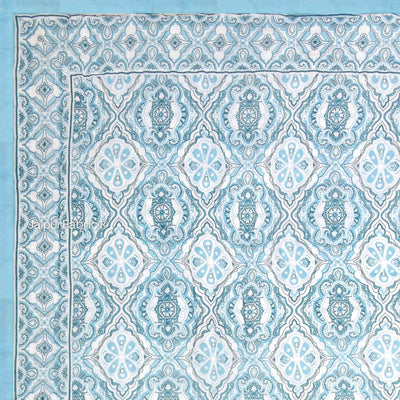 Reversible Quilt Rajai with Turquoise Medallion Dual-Design Print for Stylish Bedrooms