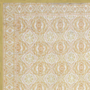 Reversible Quilt Rajai with Golden Corn Dual-Design Print for Stylish Bedrooms