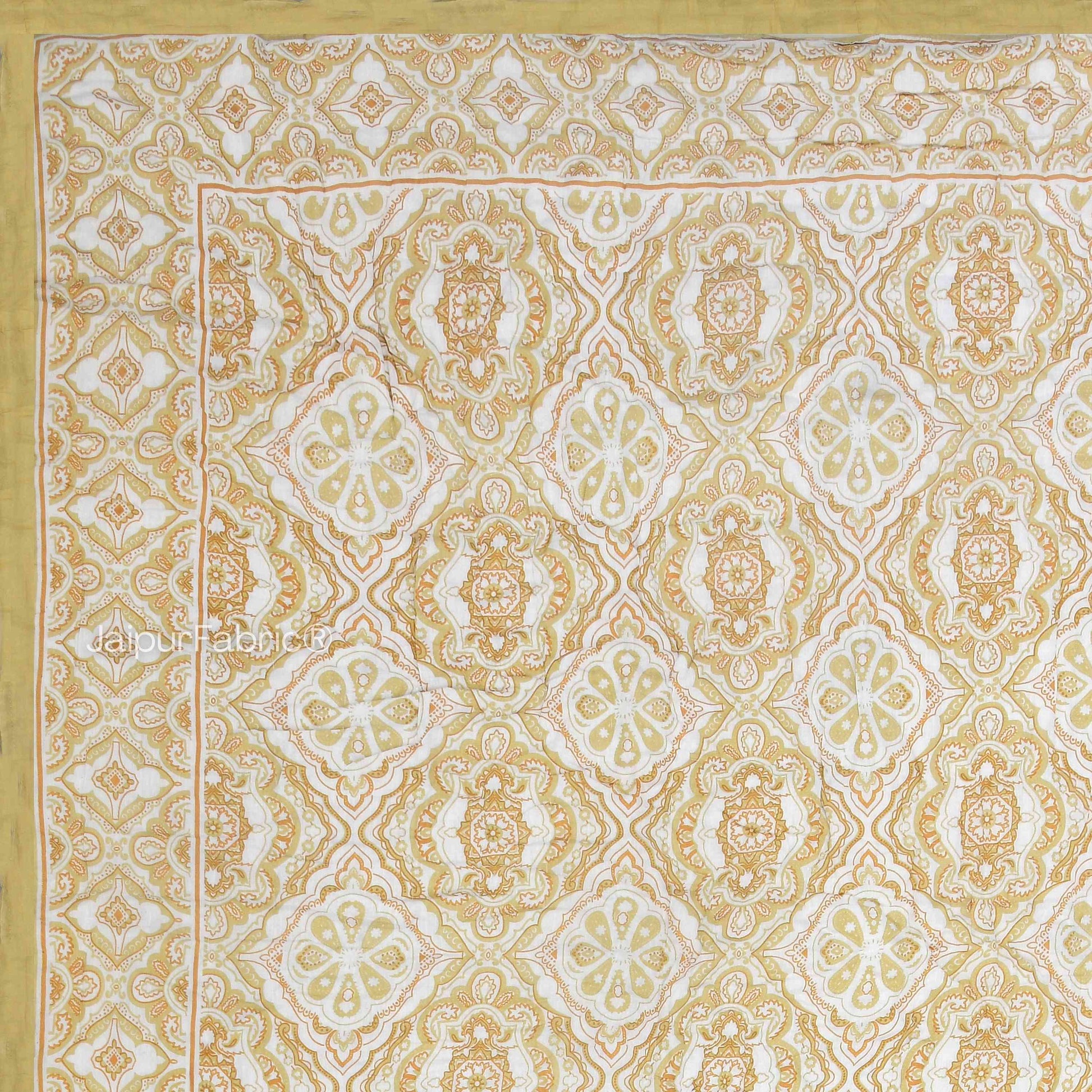 Reversible Quilt Rajai with Golden Corn Dual-Design Print for Stylish Bedrooms