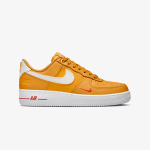 Nike | AIR FORCE 1 '07 SE { YELLOW/WHITE