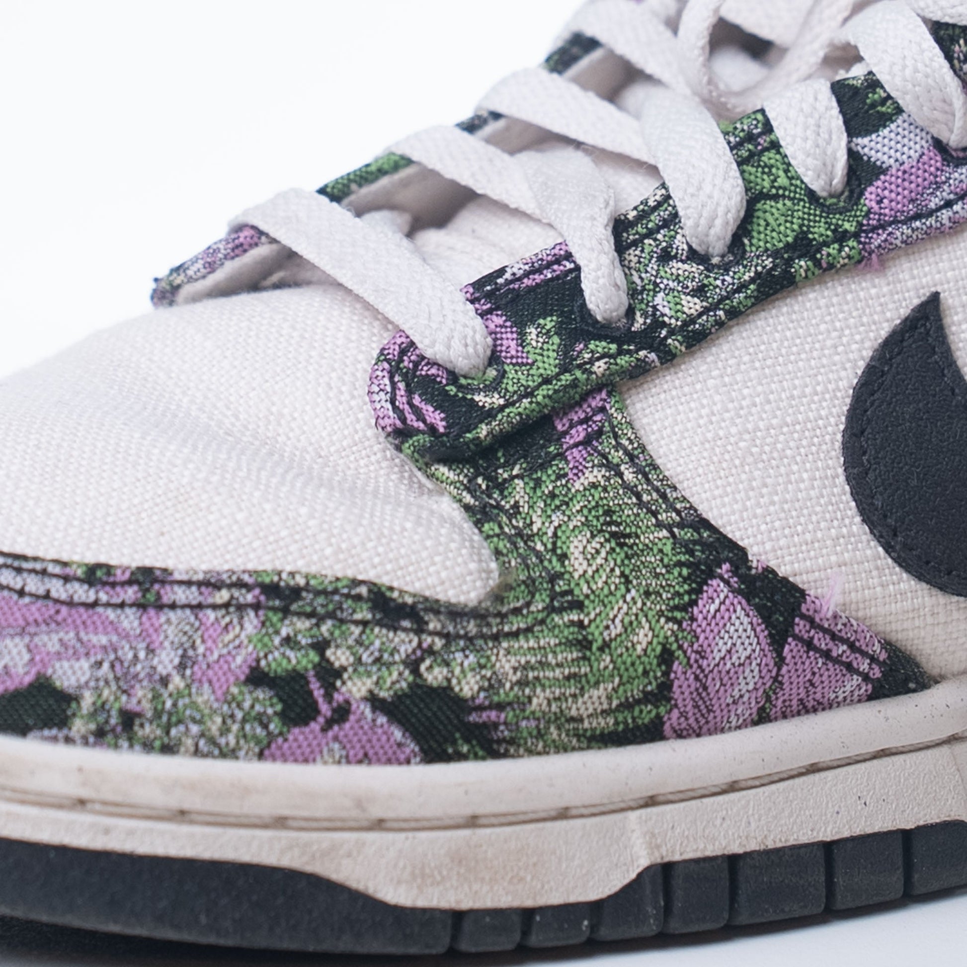 Nike Dunk Low Floral Tapestry