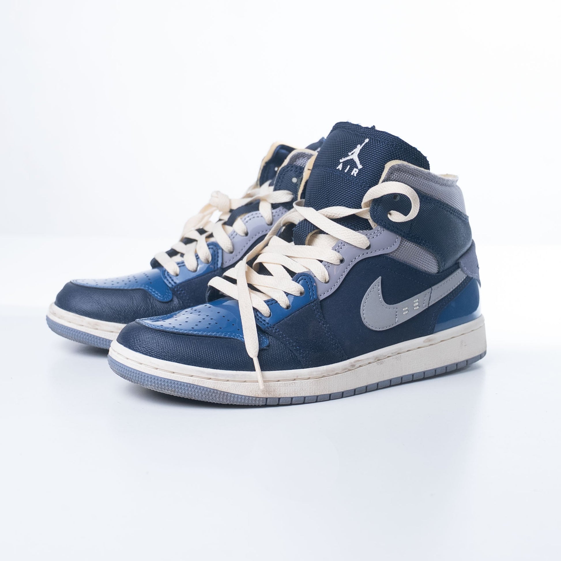 Nike Air Jordan 1 Mid SE Craft Obsidian